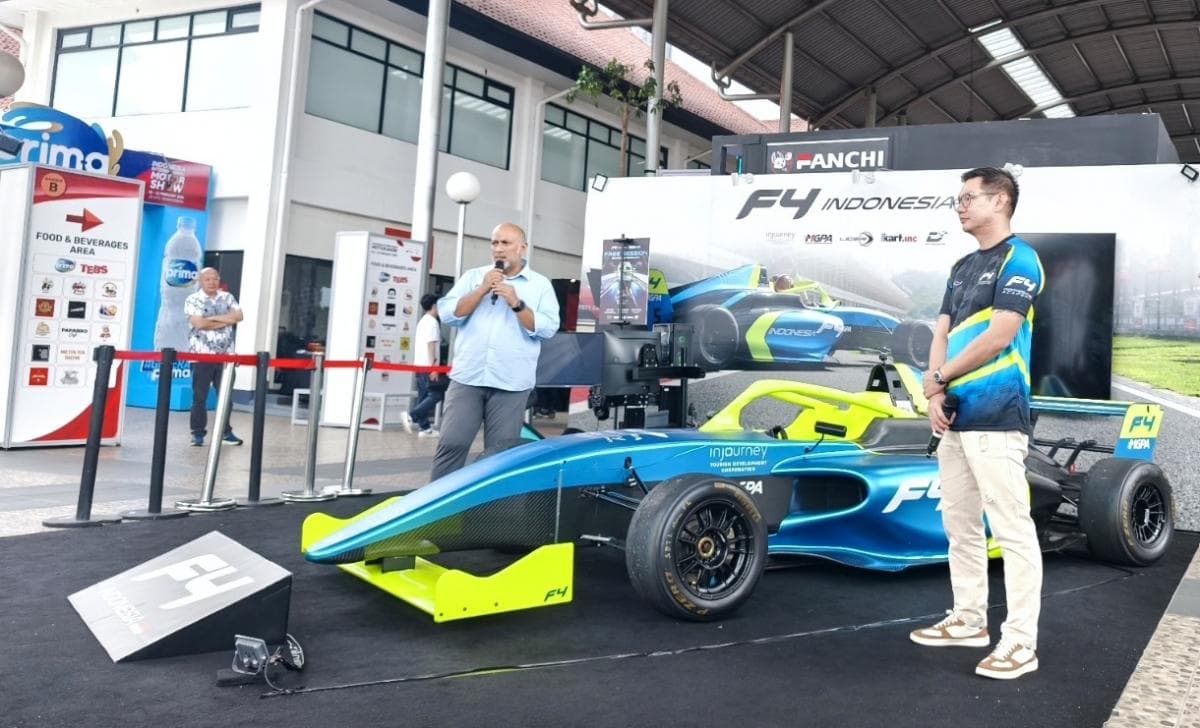 Mobil Balap Formula 4 Mejeng di IIMS 2026, Siap Adu Cepat di Mandalika Festival of Speed
