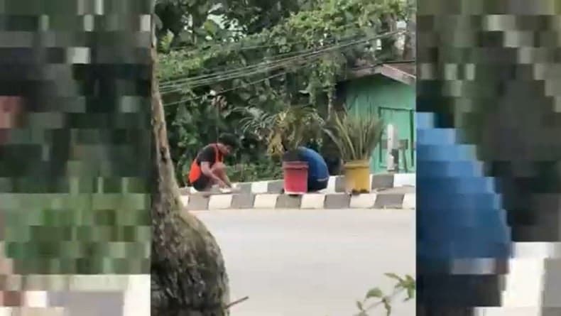 Viral! Nekat Beraksi di Siang Hari, 2 Pencuri Kabel Lampu Jalan di Samarinda Ditangkap