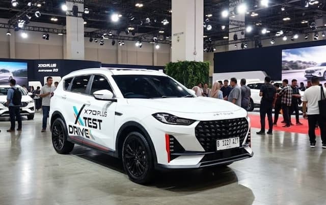 Bersaing di Segmen SUV 7 Seater, Jetour Benamkan Teknologi Ini pada X70 Plus