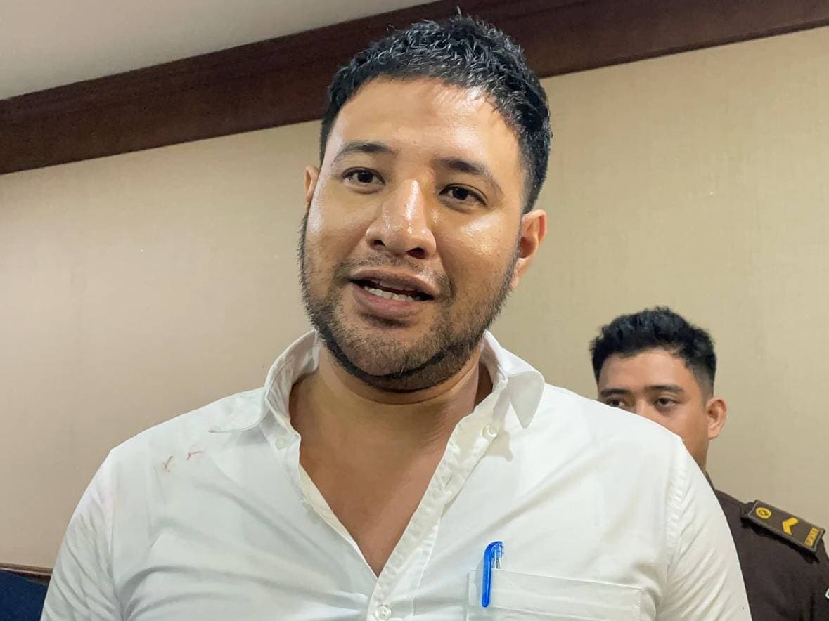 Fakta Mengejutkan Foto Ammar Zoni Pegang Tas Berisi Narkoba, Disuruh Polisi!