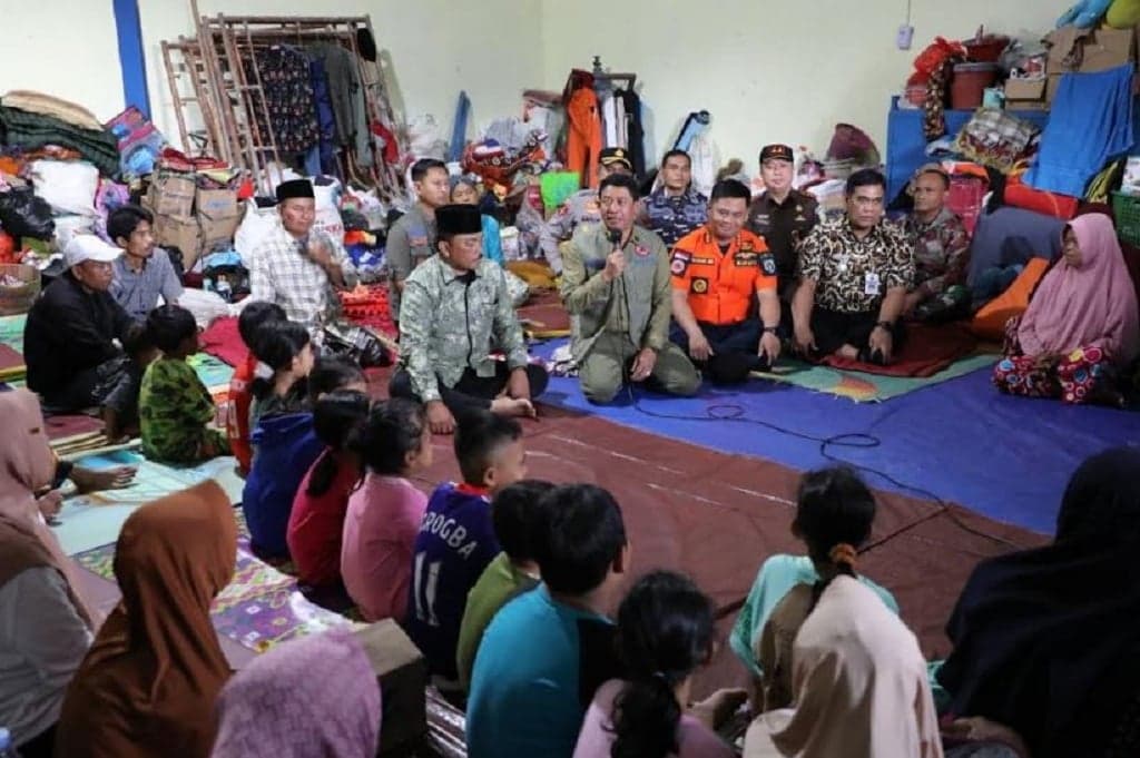 BNPB Gerak Cepat Tangani Bencana Tanah Bergerak di Tegal, 900 Huntara Disiapkan
