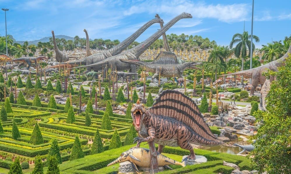 Menjelajahi Bangkok hingga Pattaya: Perjalanan Lengkap dengan Pengalaman Beragam