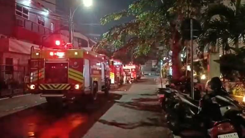 Hotel di Semarang Kebakaran, Api Berawal dari Lantai Atas