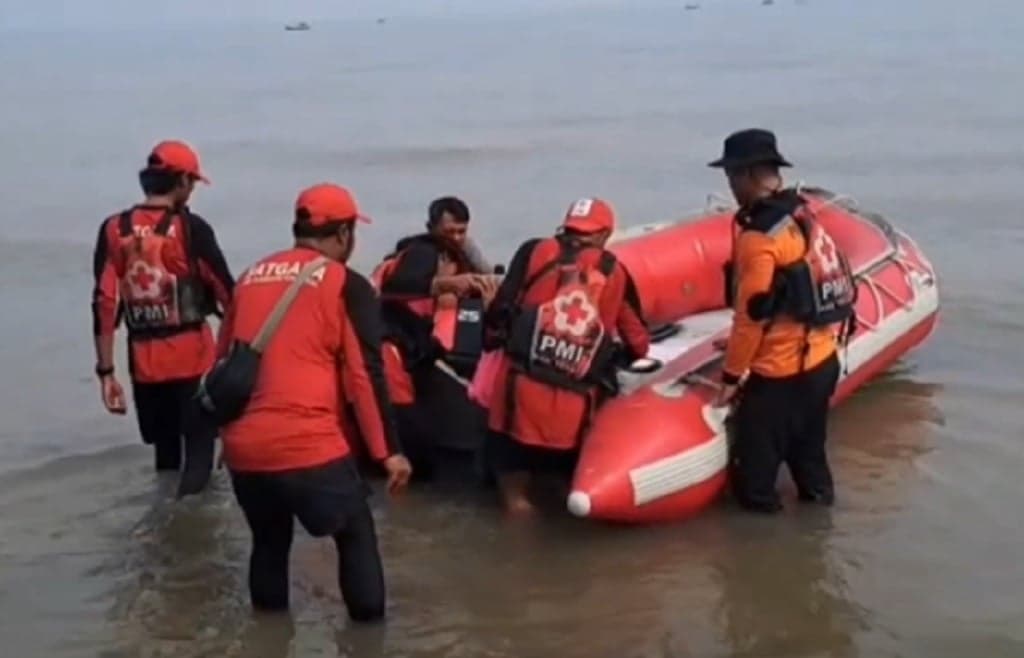 3 Pejudi Sabung Ayam di Tegal Hilang usai Terjun ke Sungai saat Digerebek, 1 Tewas