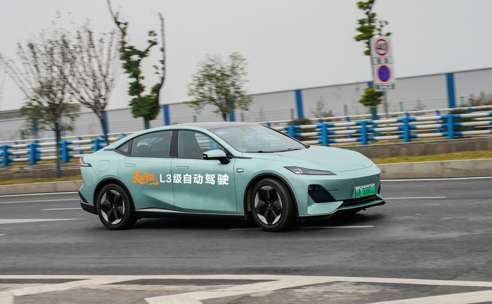 Pertama di China, Changan Dapat Persetujuan Operasikan Mobil Otonom Level 3 di Jalan