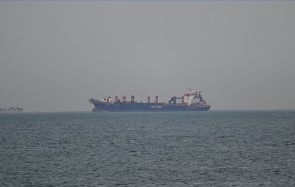 Kapal Tanker AS Jadi Bulan-bulanan Iran, Dihantam Drone di Teluk Persia