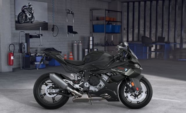 Pertama Dalam Sejarah, BMW Cuma Recall Satu Unit Motor karena Masalah Lampu Sein