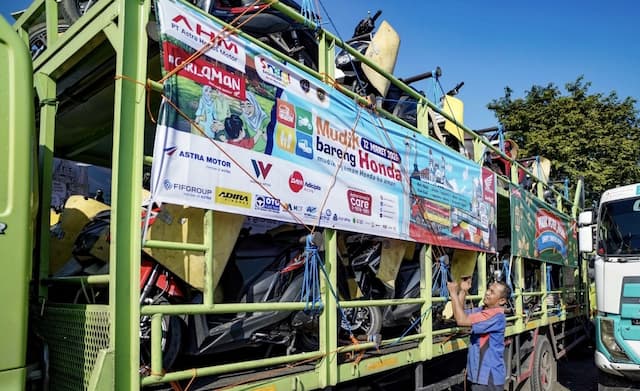 Berangkatkan 2.521 Pemudik, AHM Angkut 1.116 Motor