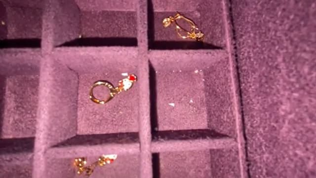 ART di Jombang Diduga Curi Emas Majikan, Modus Ditukar dengan yang Palsu