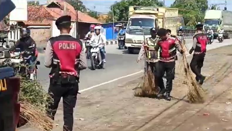 Marak di Musim Mudik, Penyapu Koin di Jalur Pantura Indramayu–Subang Ditertibkan Polisi