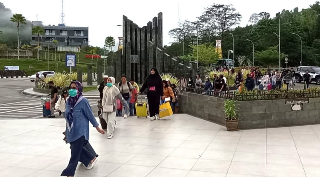 BNPP Catat 5.436 Pelintas di 15 PLBN Terpadu pada H-4 Lebaran, Entikong Terpadat