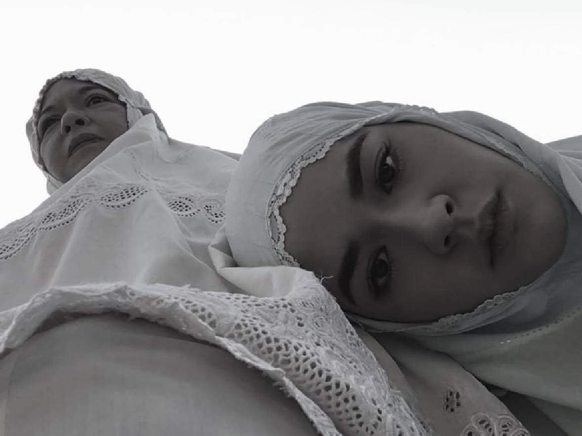 Sedih, Raisa Rayakan Lebaran Pertama Tanpa Ibu Tercinta