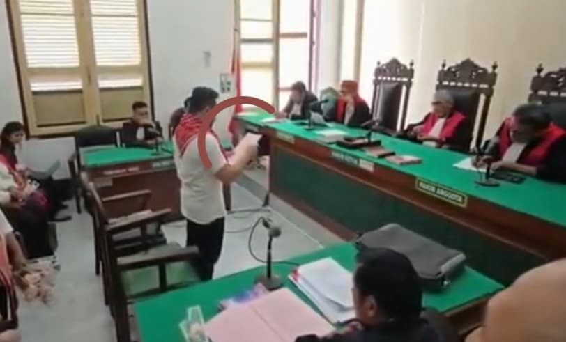 Jelang Vonis, Istri Videografer Amsal Sitepu Menangis Minta Keadilan di PN Medan