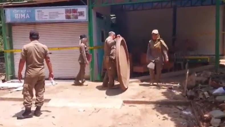 Bangunan Liar di Kawasan Stadion Bima Cirebon Dibongkar, Diduga Tempat Karaoke dan Jual Miras