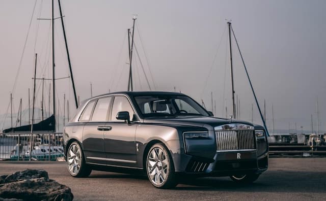 Rolls-Royce Luncurkan SUV Super Mewah Cullinan Yachting, Hanya 4 Unit di Dunia