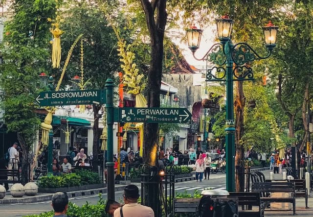 10 Tempat Wisata Paling Ramai Dikunjungi saat Lebaran 2026 versi Kemenpar, Malioboro Nomor 1!