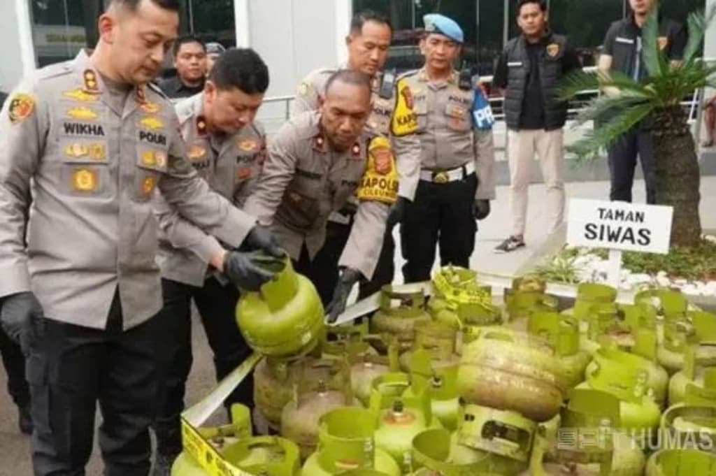 Terbongkar! Pasutri di Bogor Oplos Gas Elpiji Subsidi, Raup Omzet Rp13,2 Miliar