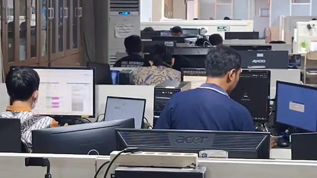 Pemkot Surabaya Terapkan WFH Setiap Jumat, ASN Diawasi Ketat Wajib Penuhi Kinerja