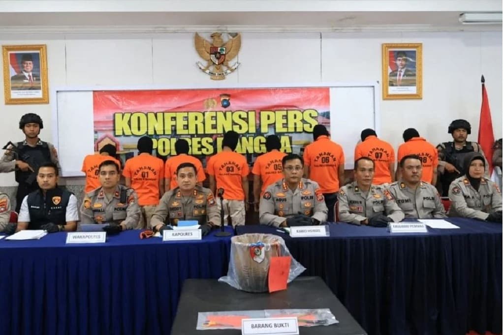 Dramatis! Polisi Gerak Cepat Tangkap 8 Tahanan Kabur dari Polres Bangka