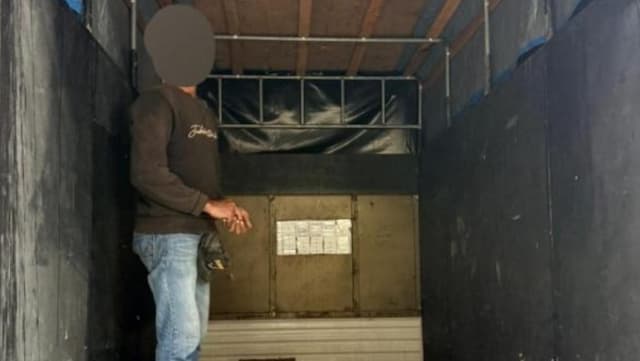 Bea Cukai Batam Gagalkan Penyelundupan 337 HP Ilegal Bernilai Fantastis