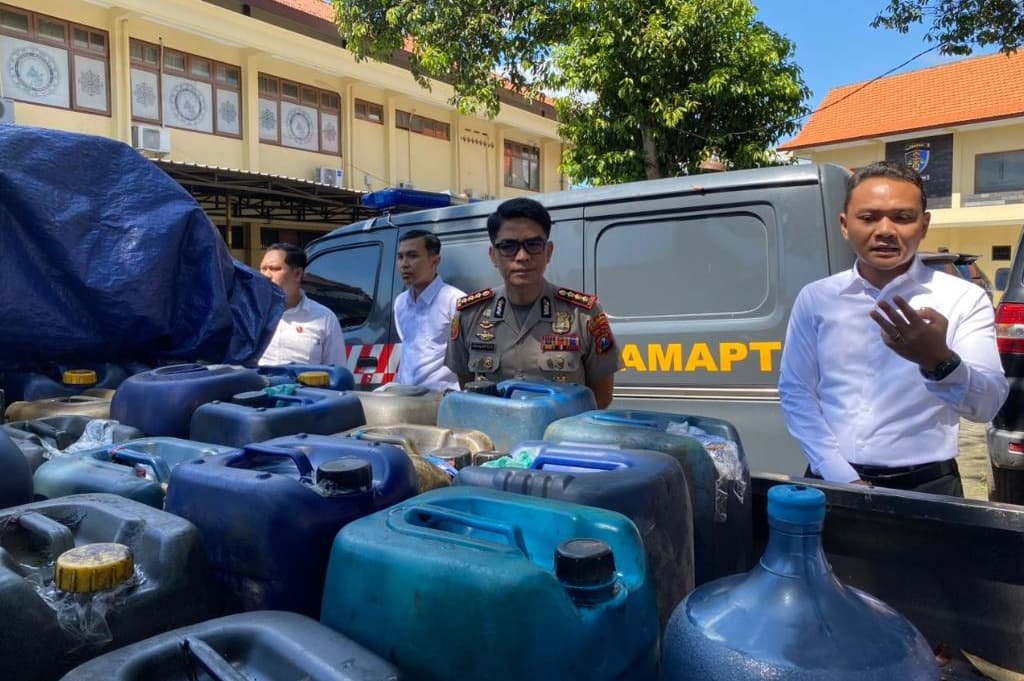 Terbongkar! Mafia BBM Subsidi di Banyuwangi, 7 Tersangka Ditangkap