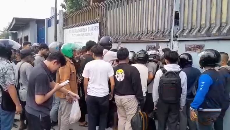 6 Debt Collector Rampas Mobil di Medan, 2 Pelaku Babak Belur Dihajar Warga