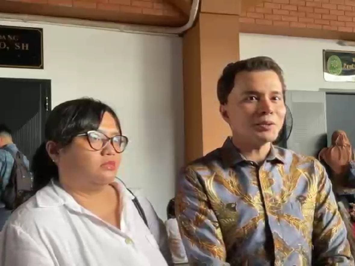 Dokter Oky Pratama Bongkar Fakta Mengejutkan di Sidang Nikita Mirzani Vs Reza Gladys Dokter Oky Pratama Bongkar Fakta Mengejutkan di Sidang Nikita Mirzani Vs Reza Gladys