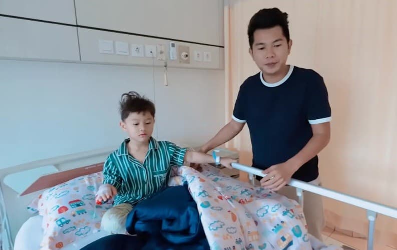 Akhirnya Ceria Lagi, Abew Pulih usai Operasi Langsung Minta Es Krim