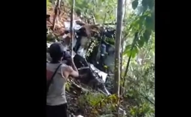 Helikopter Angkut 8 Orang Jatuh di Hutan Sekadau, Evakuasi Terkendala Medan dan Cuaca