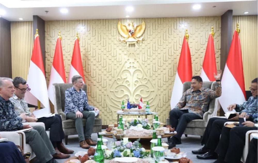 Buka Peluang Ekspor Pupuk ke Australia, Wamentan Pastikan Stok Nasional Aman Buka Peluang Ekspor Pupuk ke Australia, Wamentan Pastikan Stok Nasional Aman