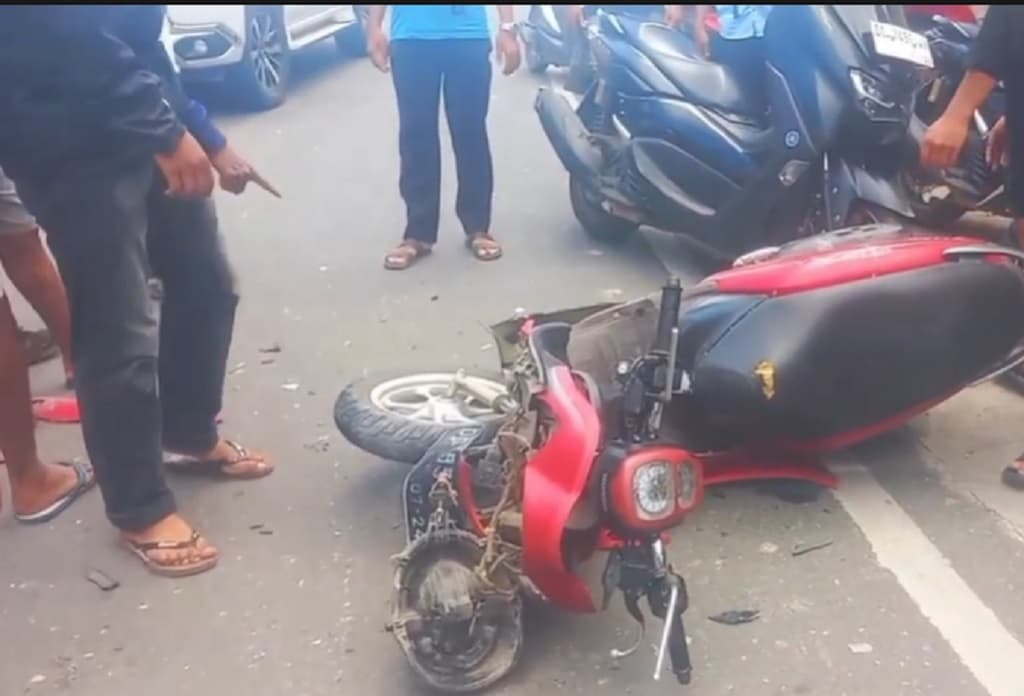 Kecelakaan Maut Motor Adu Banteng dengan Toyota Kijang di Mamuju, 1 Tewas