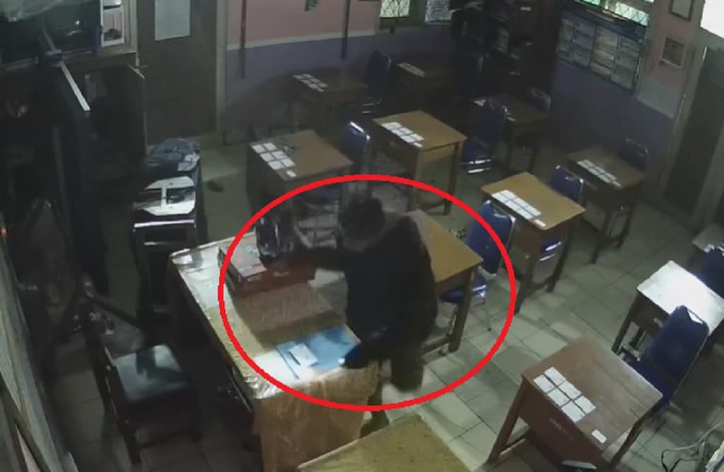 Maling Gasak 8 Laptop di SD Tanjungpura Karawang, Siswa Terancam Batal Ujian TKA