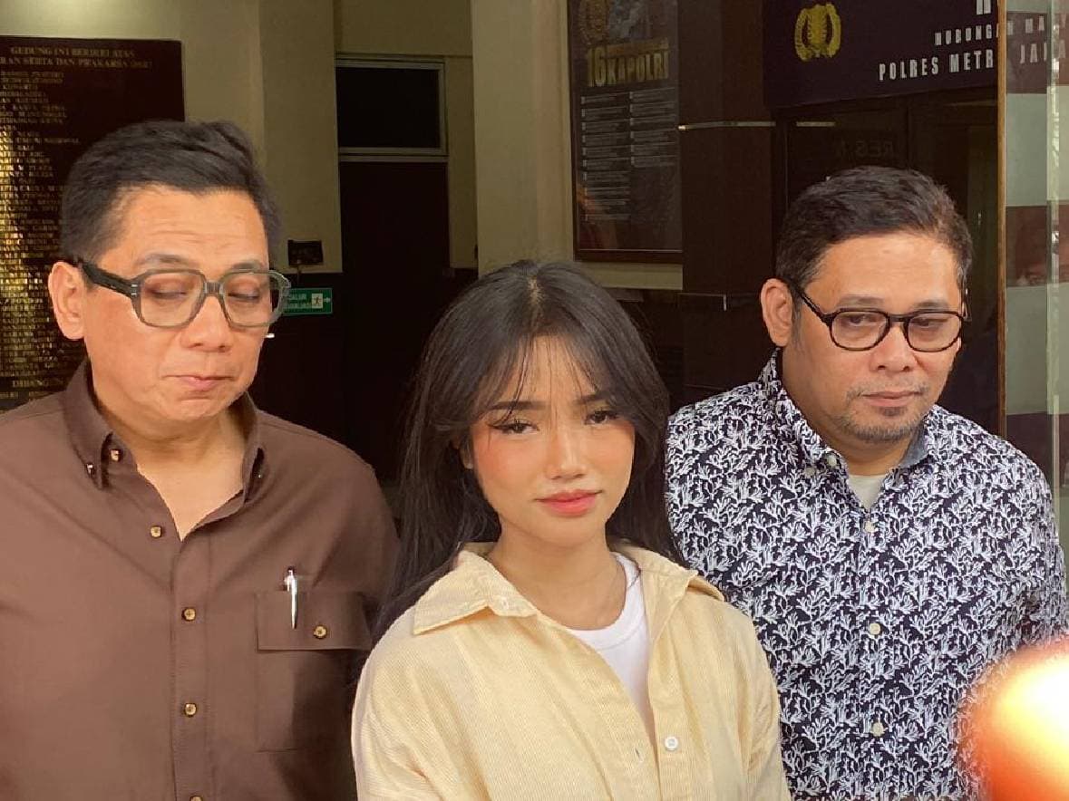 Fuji Nyaris Gila gegara Kelakuan Eks Karyawan, Ini yang Terjadi!