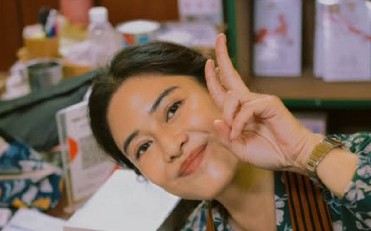 Rayakan Hari Kartini, Dian Sastrowardoyo Pilih Berikan Beasiswa