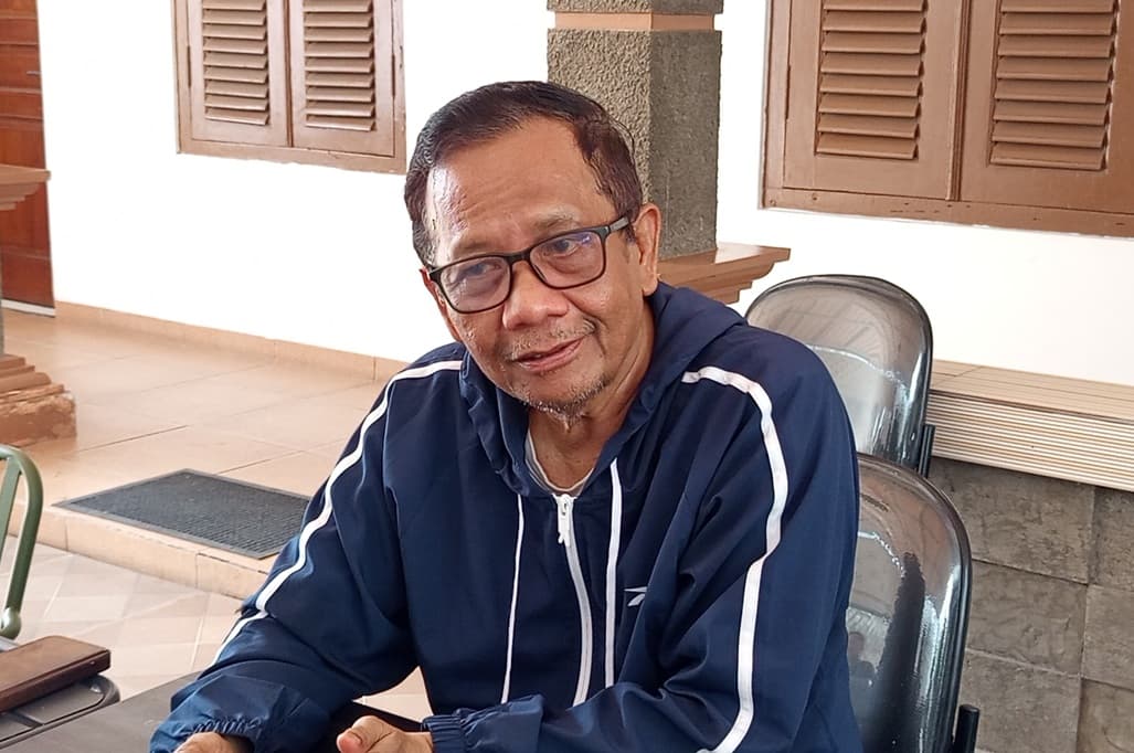 Mahfud MD Sebut Saiful Mujani Tak Bisa Diadili, Alat Bukti Tak Cukup