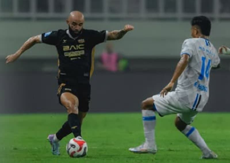 Dramatis! Dewa United Tekuk Persijap, Penalti dan Double Save Jadi Sorotan