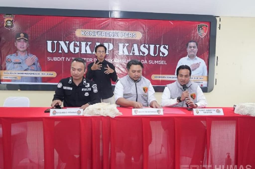 Polda Sumsel Bongkar Kasus BBM Subsidi Ilegal di Musi Rawas, 11 Pelaku Ditangkap