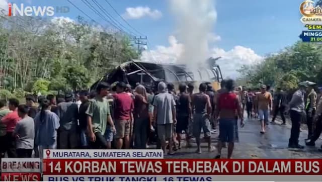 Penampakan Bus ALS Terbakar usai Tabrakan dengan Truk Tangki di Muratara, 16 Tewas