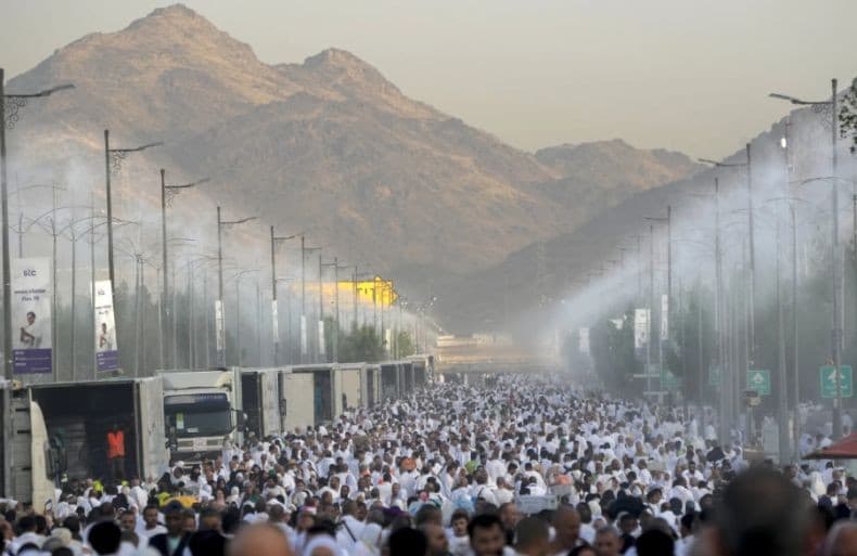 Suhu Arab Saudi Tembus 50 Derajat Celsius, Jemaah Haji Diimbau Waspada
