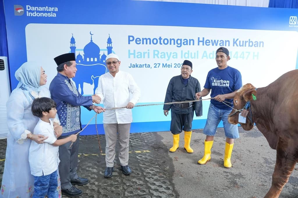 BRI Group Distribusikan Lebih dari 5.000 Hewan Kurban di Berbagai Daerah Indonesia BRI Group Distribusikan Lebih dari 5.000 Hewan Kurban di Berbagai Daerah Indonesia