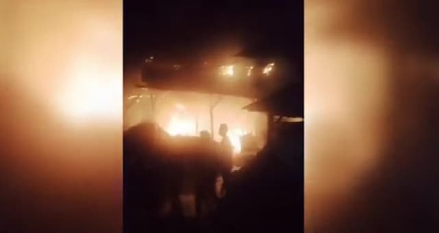 Kebakaran Hebat di Asahan, Rumah Produksi Tahu Goreng Ludes Dilalap Api