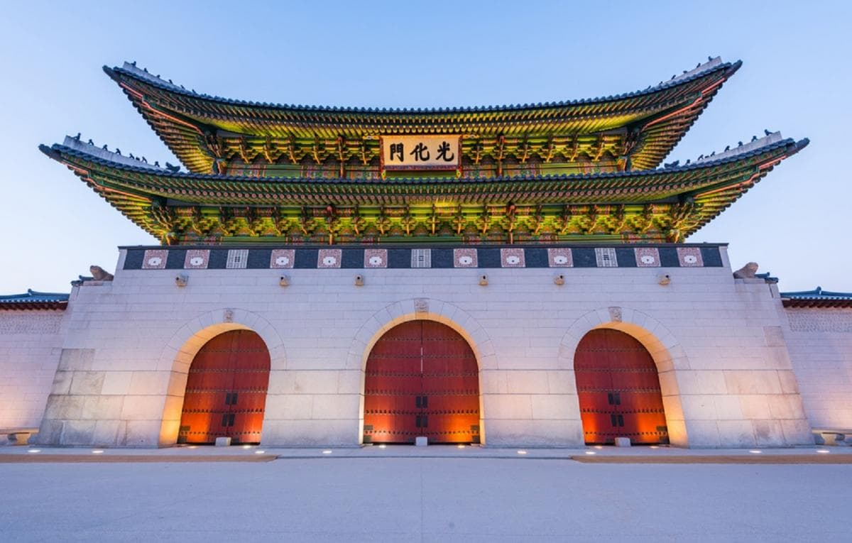 Menjelajahi Pesona Korea: Perpaduan Memukau Tradisi & Modernitas di Seoul dan Incheon Menjelajahi Pesona Korea: Perpaduan Memukau Tradisi & Modernitas di Seoul dan Incheon