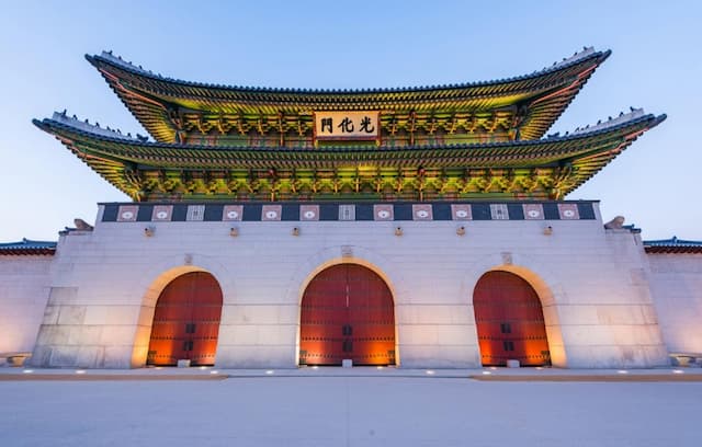 Menjelajahi Pesona Korea: Perpaduan Memukau Tradisi & Modernitas di Seoul dan Incheon Menjelajahi Pesona Korea: Perpaduan Memukau Tradisi & Modernitas di Seoul dan Incheon