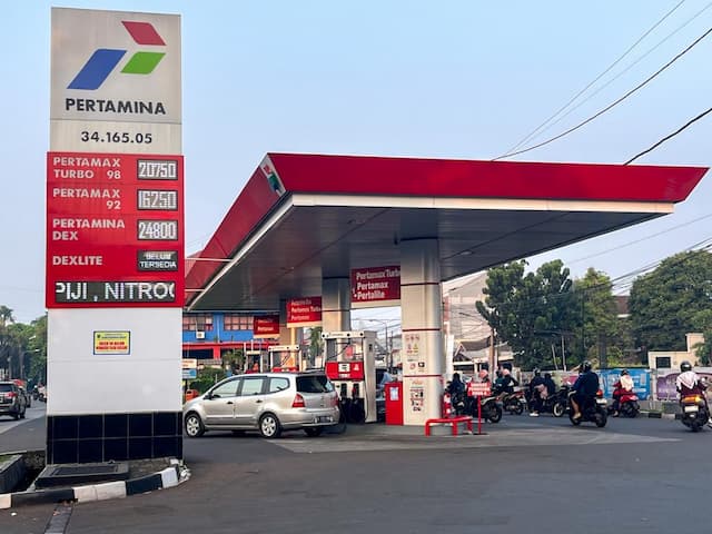 Harga Pertamax Naik Jadi Rp16.250, Warga Beralih ke Pertalite