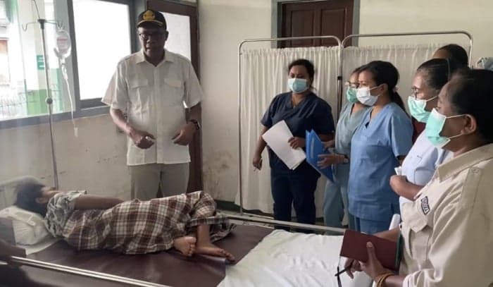 Wabup Sikka Klarifikasi Isu Penelantaran Pasien: RSUD Maumere Layani Sesuai Prosedur