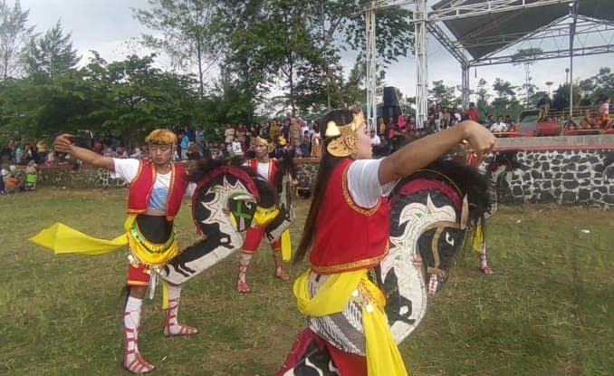 Memahami Sejarah dan Makna Spiritual di Balik Kuda Lumping Pemalang