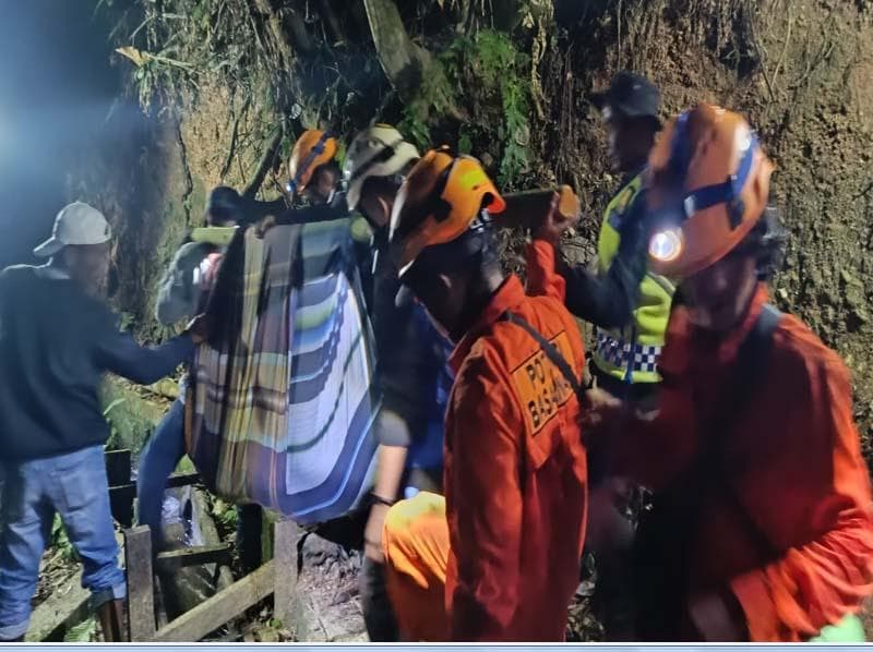 24 Orang Tersesat di Hutan Pauh Sangik, Mahasiswa KKN Universitas Andalas Ikut Terjebak