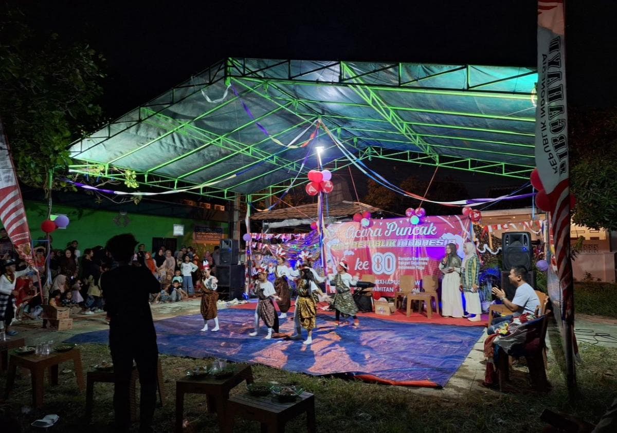 Tarian Daerah hingga Modern Dance Meriahkan Malam Puncak HUT RI di Graha Puspa Tarian Daerah hingga Modern Dance Meriahkan Malam Puncak HUT RI di Graha Puspa