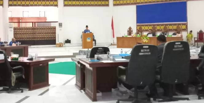 Menggiurkan, Sekwan Tegaskan Gaji dan Tunjangan DPRD Matim Lebih Rendah dari Daerah Lain