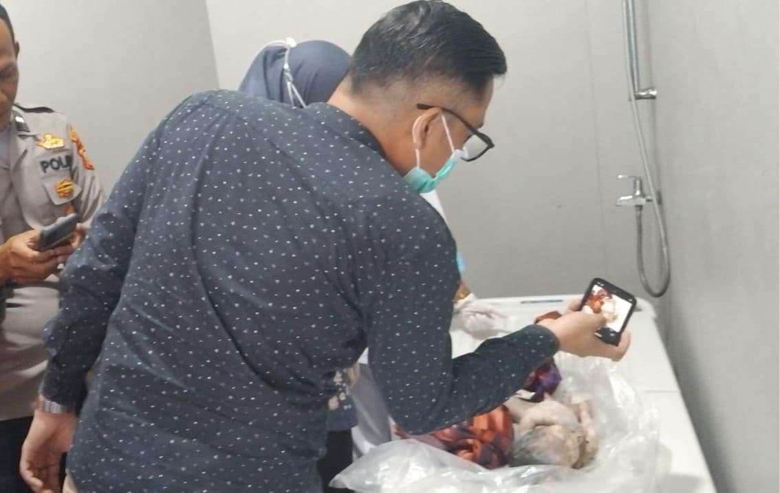 Rengasdengklok Geger, Mayat Bayi Mengambang di Saluran Irigasi